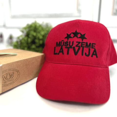 Mūsu zeme Latvija Beisbola cepure