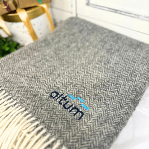 Wool Blanket with embroidered LOGO