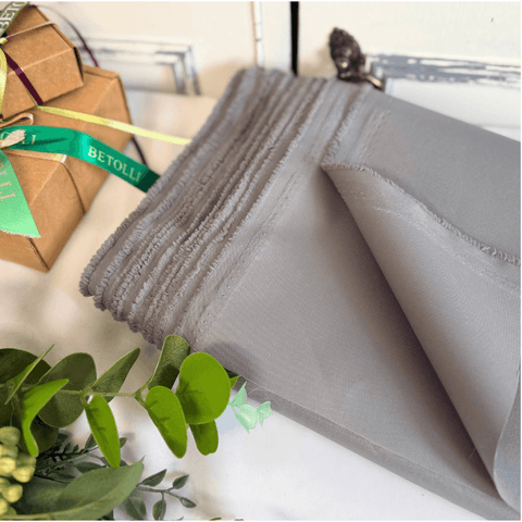Gray Water-Resistant Fabric 165 g/m²