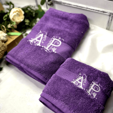 In Royal Family Style Towel with Embroidery