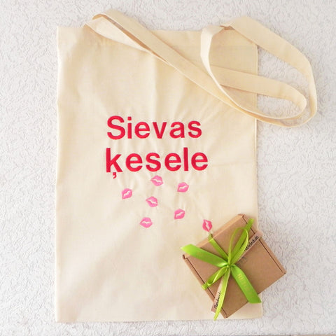Kisses Shopping Bag with Embroidered text 35x45cm
