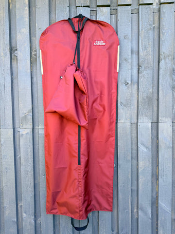 Dark red Water-Resistant Polyester Fabric 140 g/m²