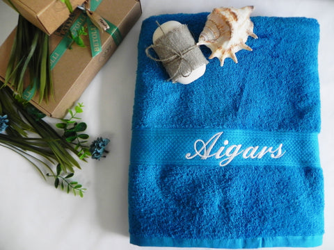 Small Cotton Towel with Text - 50x100cm
