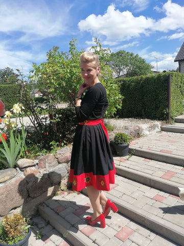 Short Folk Skirts Bārta With Adorable Embroidered Belt